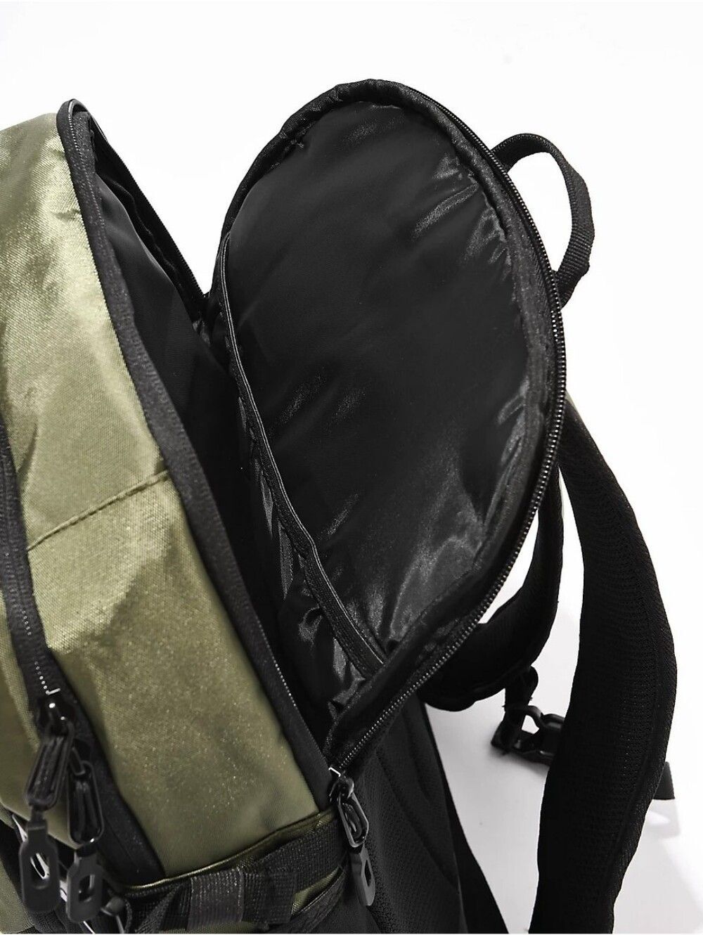 RVCA Level Up Backpack - Picture 6 of 7